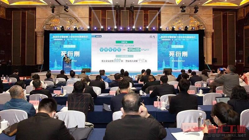 工业齿轮箱漏油处理：诊断与修复策略**